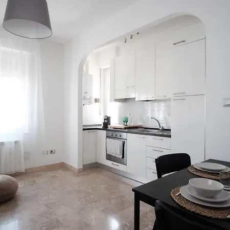 A Due Passi Dal Mare